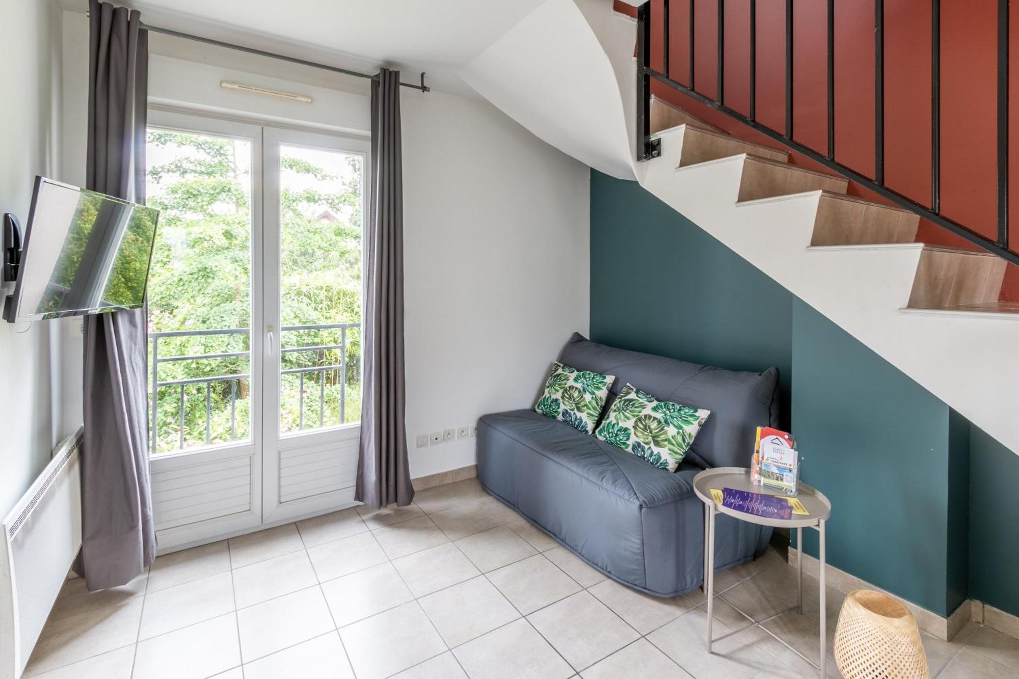 Le Duplex , Proche Gare Rer, Parking, Arrivee Autonome Apartment Palaiseau Exterior photo